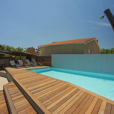 Vakantiehuis Beautifull With Private Pool