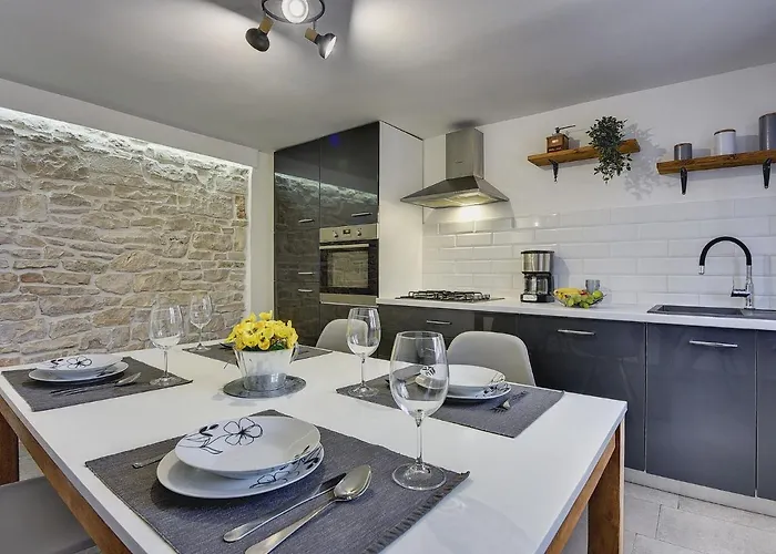 Vakantiehuis Beautifull With Private Pool